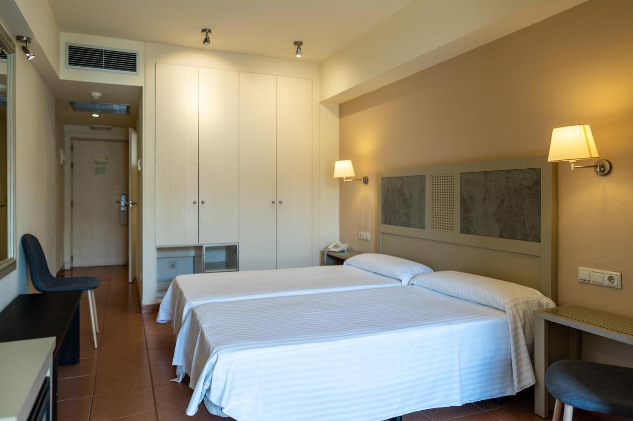 Hotel Alcossebre Екстер'єр фото