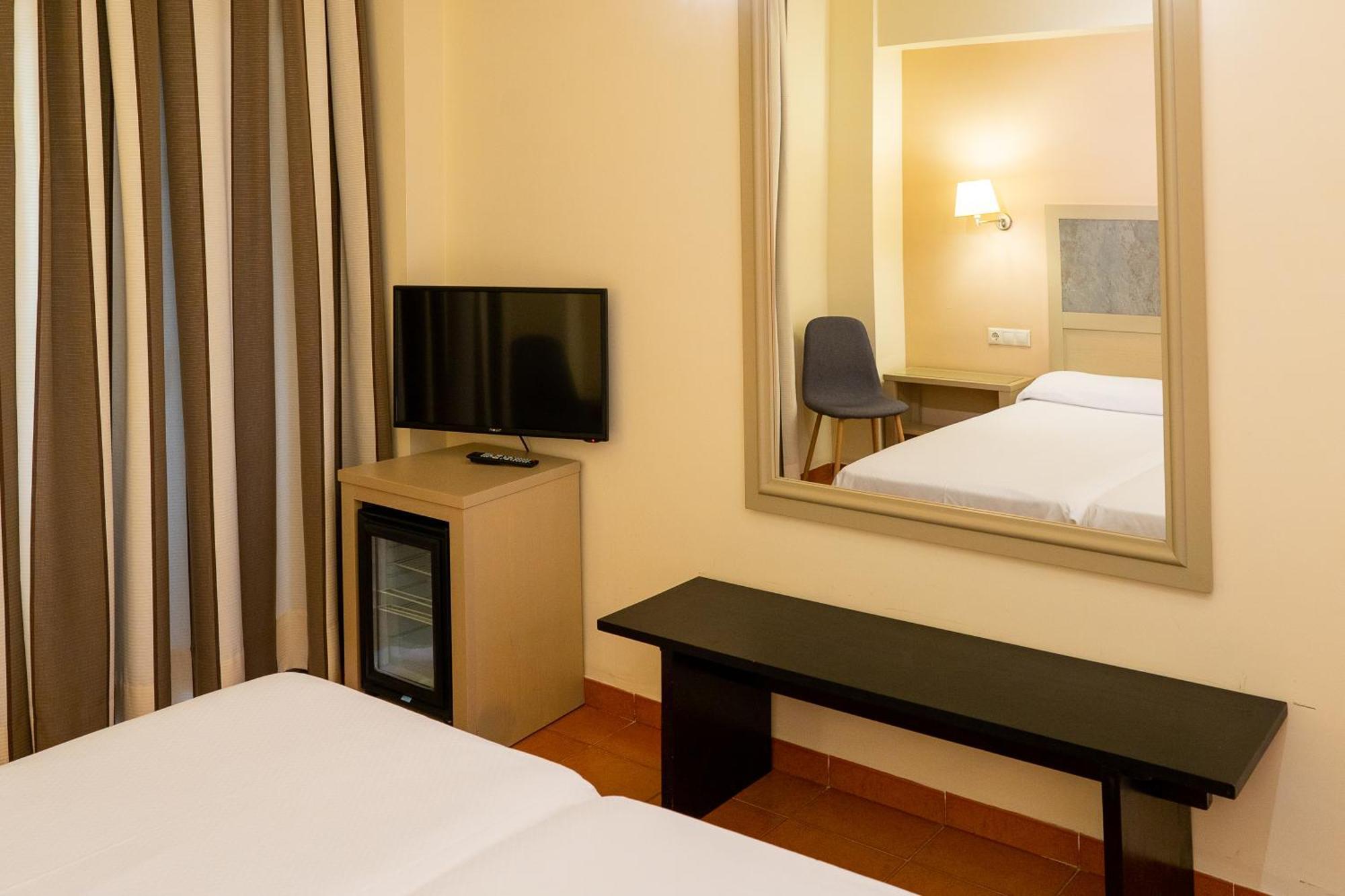 Hotel Alcossebre Екстер'єр фото