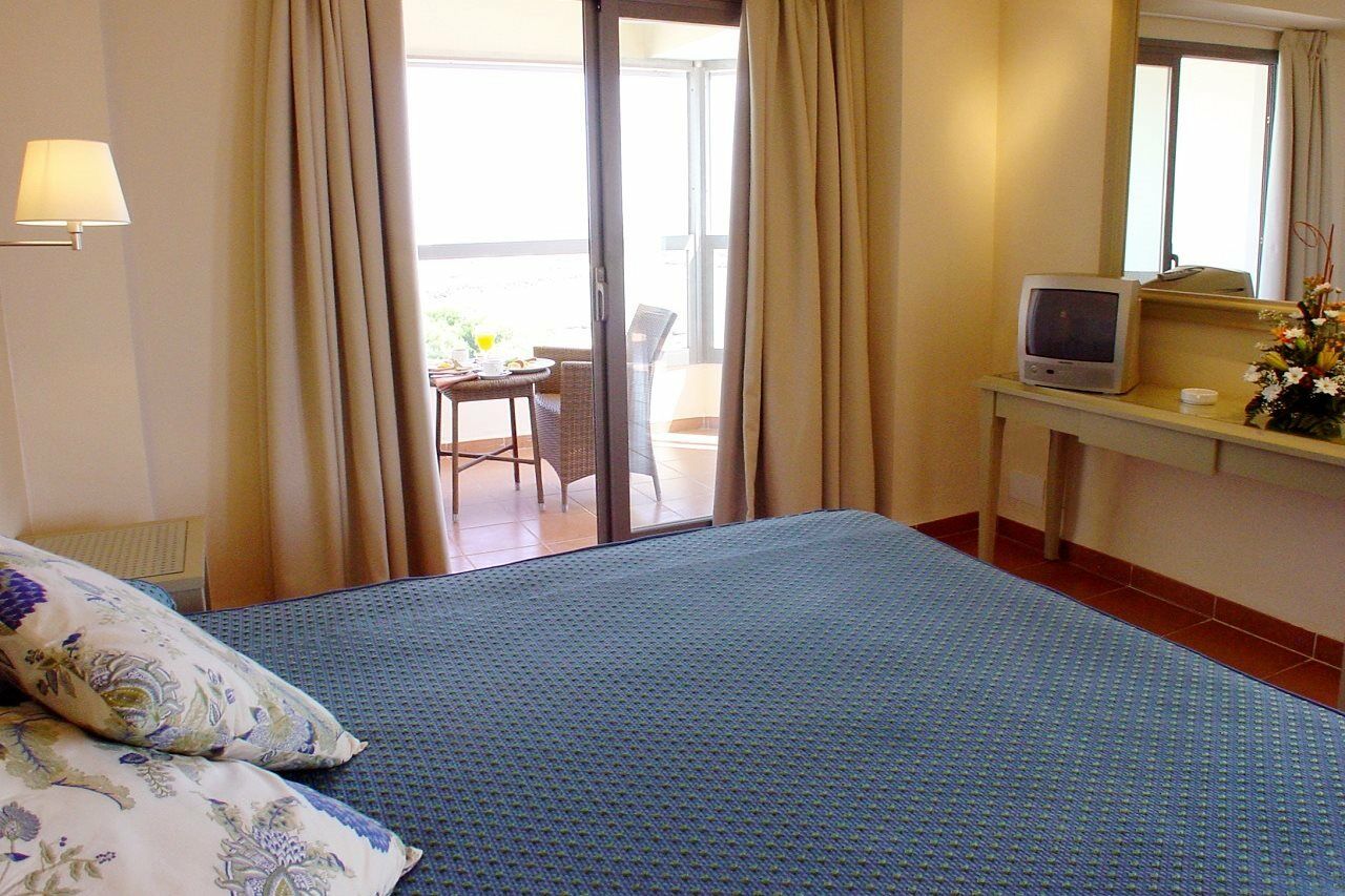 Hotel Alcossebre Екстер'єр фото