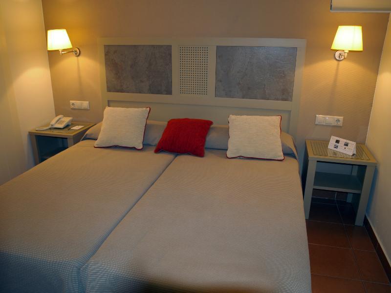 Hotel Alcossebre Екстер'єр фото