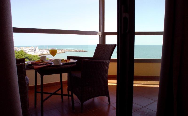 Hotel Alcossebre Екстер'єр фото